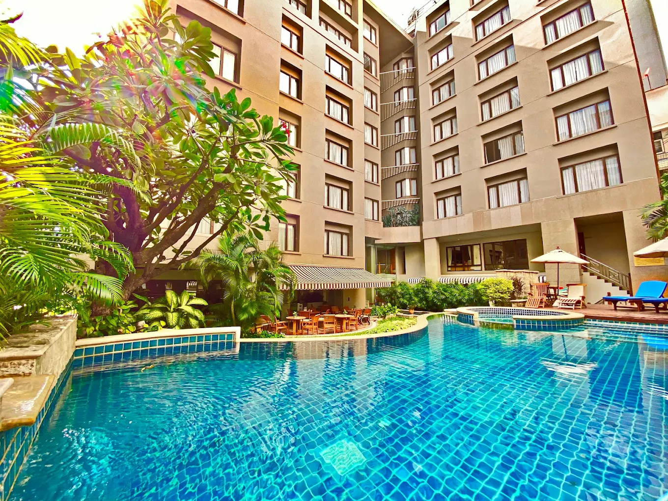 Silom Serene — photo 1