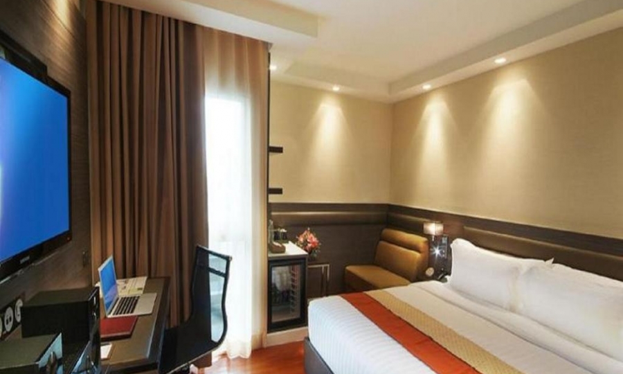 Amora Neoluxe Hotel photo