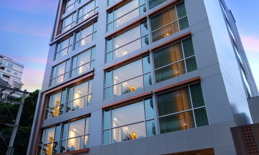 Amora Neoluxe Hotel photo