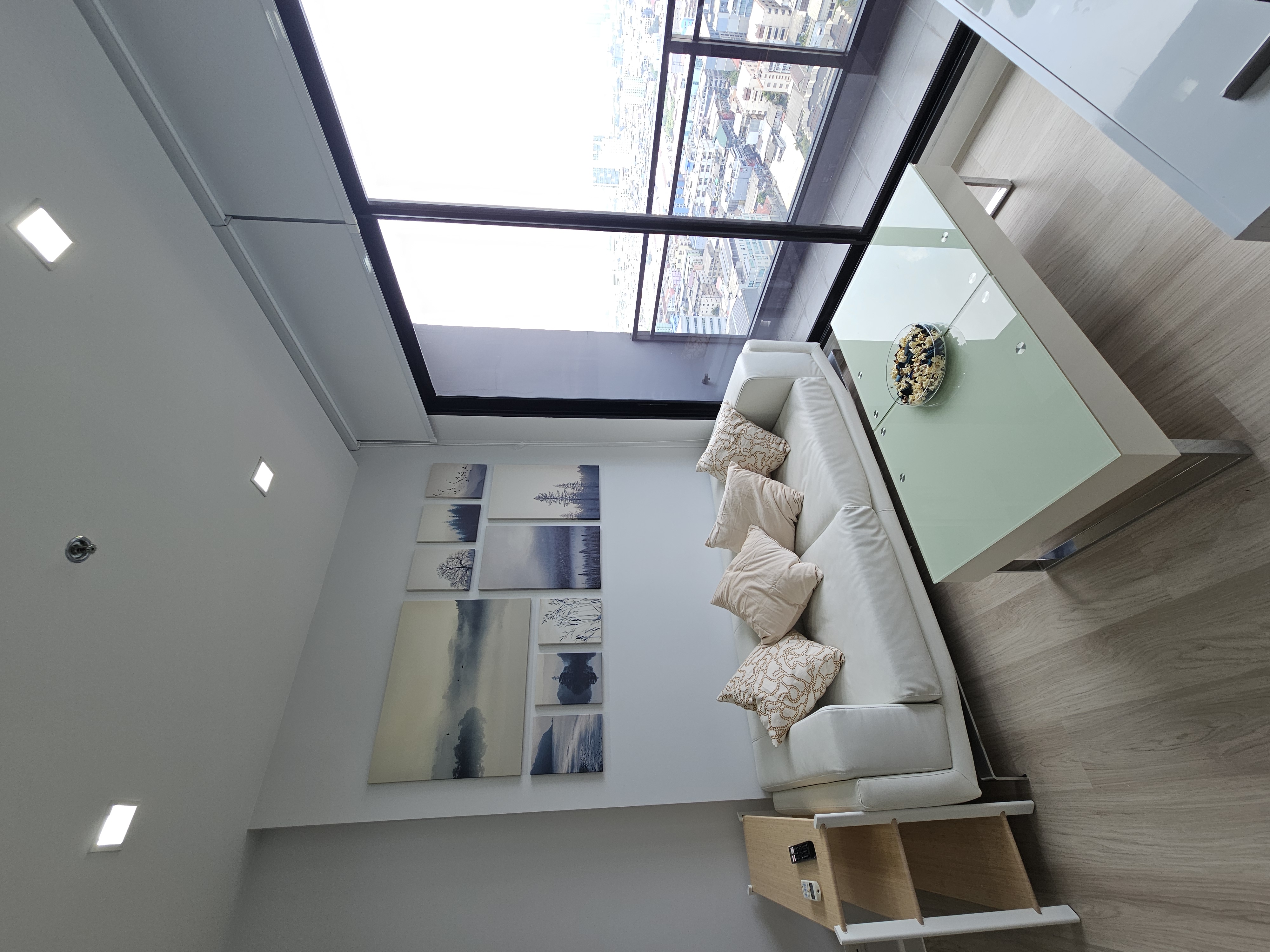 Ivy Ampio — photo 3
