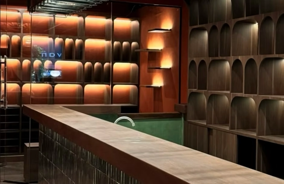 Ombra Modern Tavern